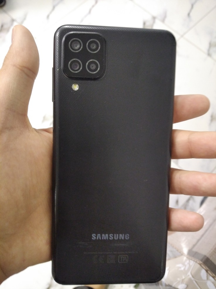 Samsung Galaxy A12 64 GB
